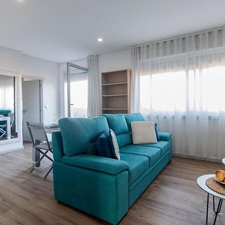 Downtown 1Br Apartment W/ Balcony By Lovelystay Porto Eksteriør billede